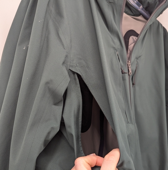 Lululemon Green Hooded Rain Jacket Shell Mens Size L Gorpcore Spring Waterproof - Picture 7 of 16